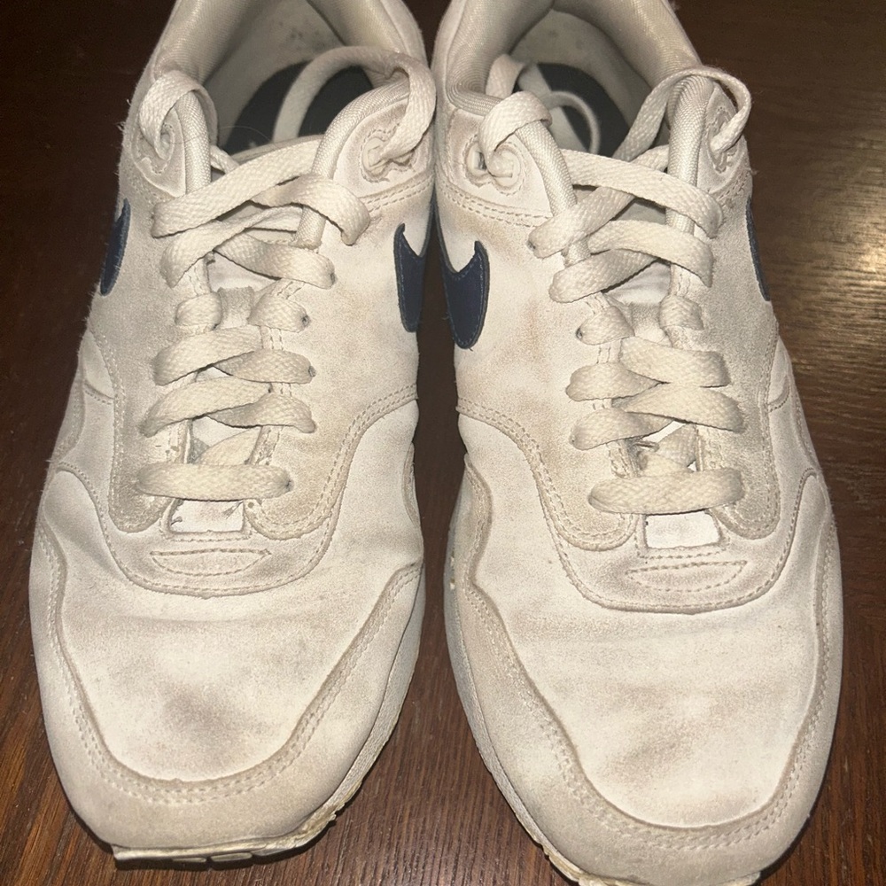 Nike air max